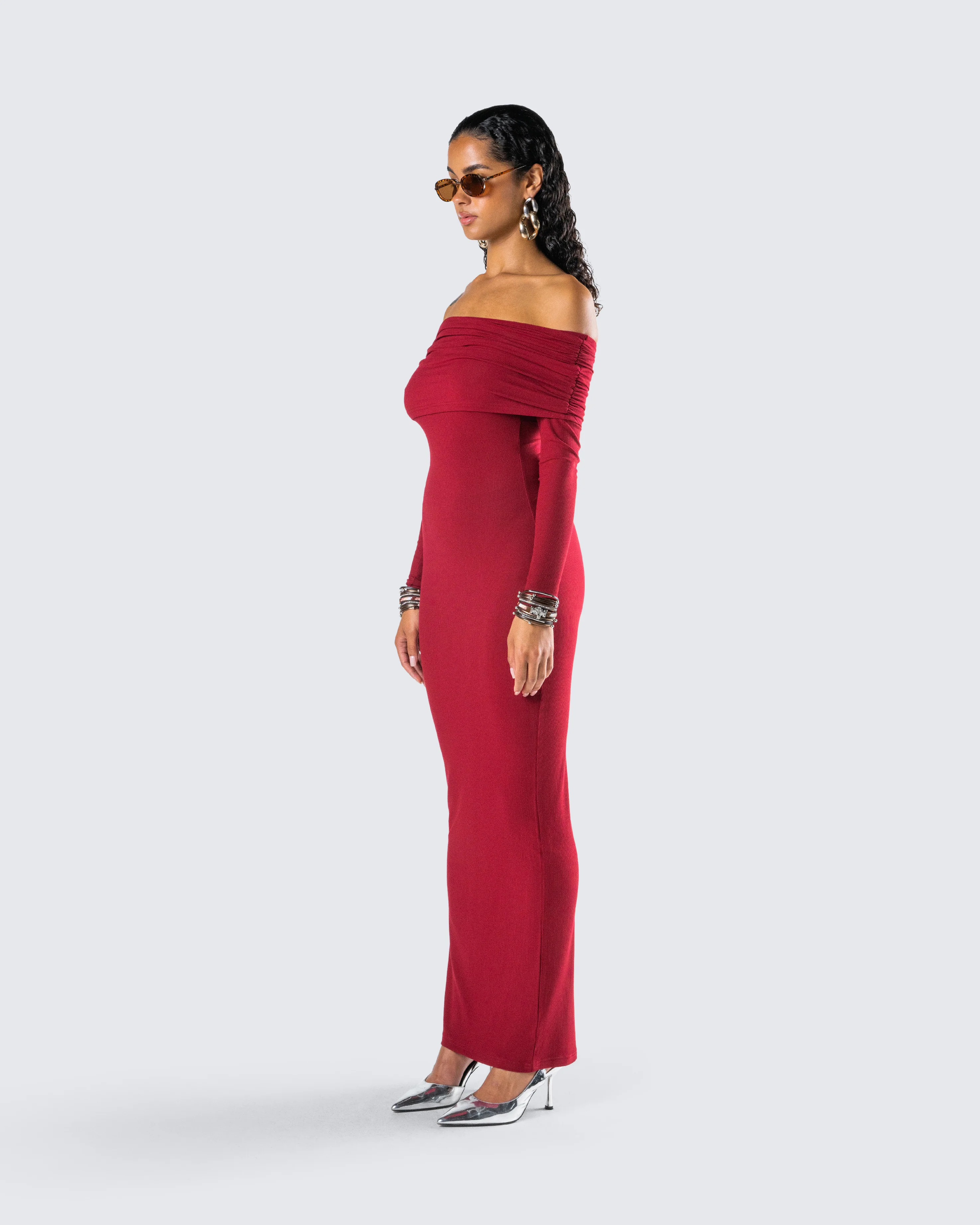 Kyan Burgundy Off Shoulder Maxi Dress - Image 4