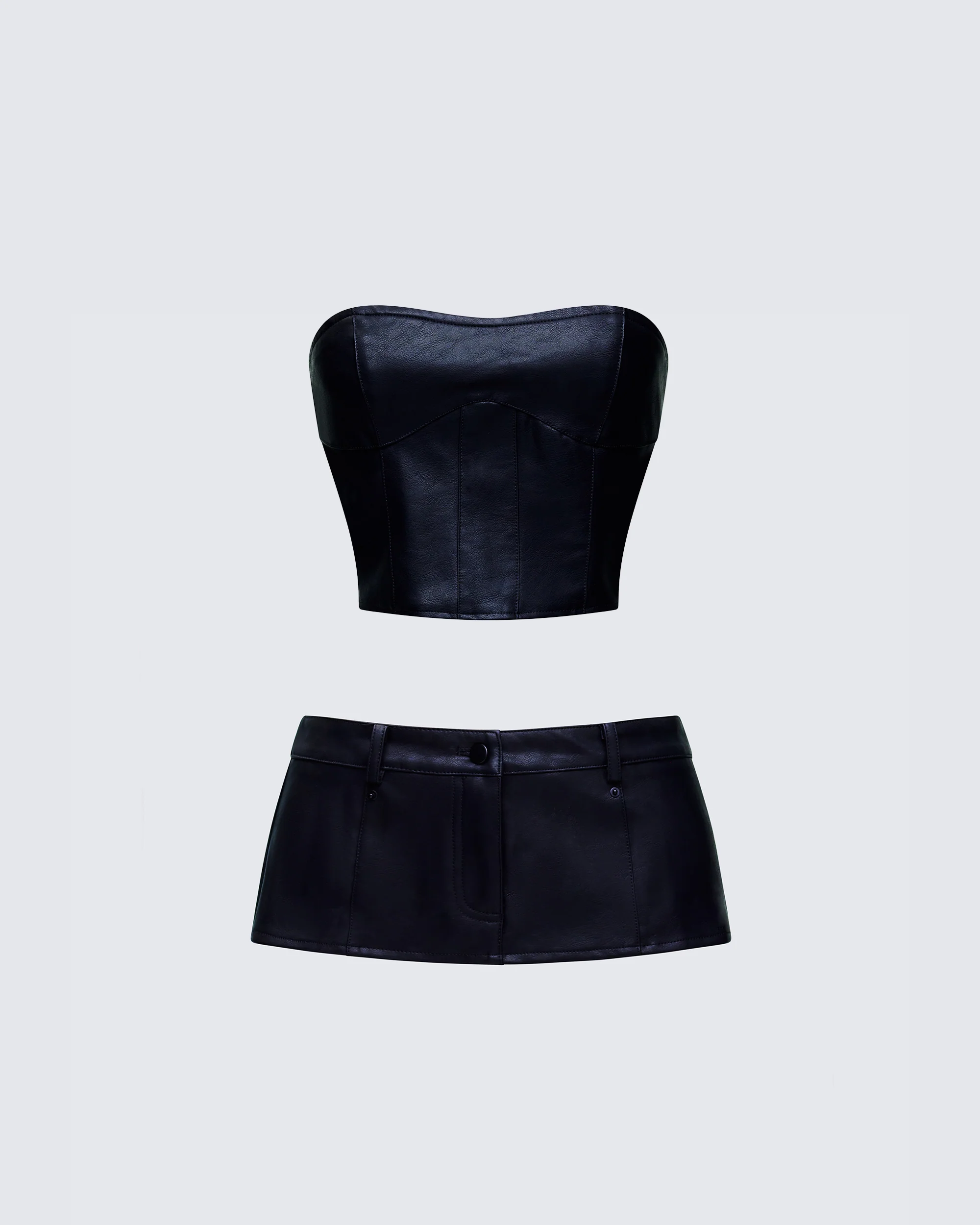 Novia Black Leather Set